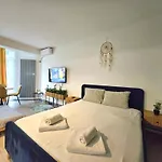 Mamaia-nordcom Exclusiviste Alezzi