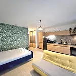 Mamaia-nordcom Exclusiviste Alezzi