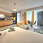 Mamaia-nordcom Exclusiviste Alezzi * Năvodari